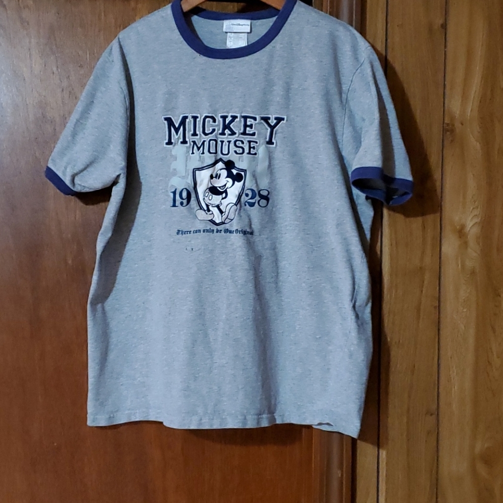 Walt Disney World L Gray 1928 Mickey Mouse T-shirt